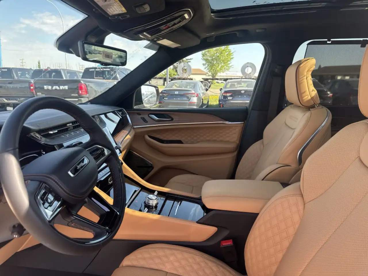 Jeep Grand Cherokee fotografie Jeep Grand Cherokee