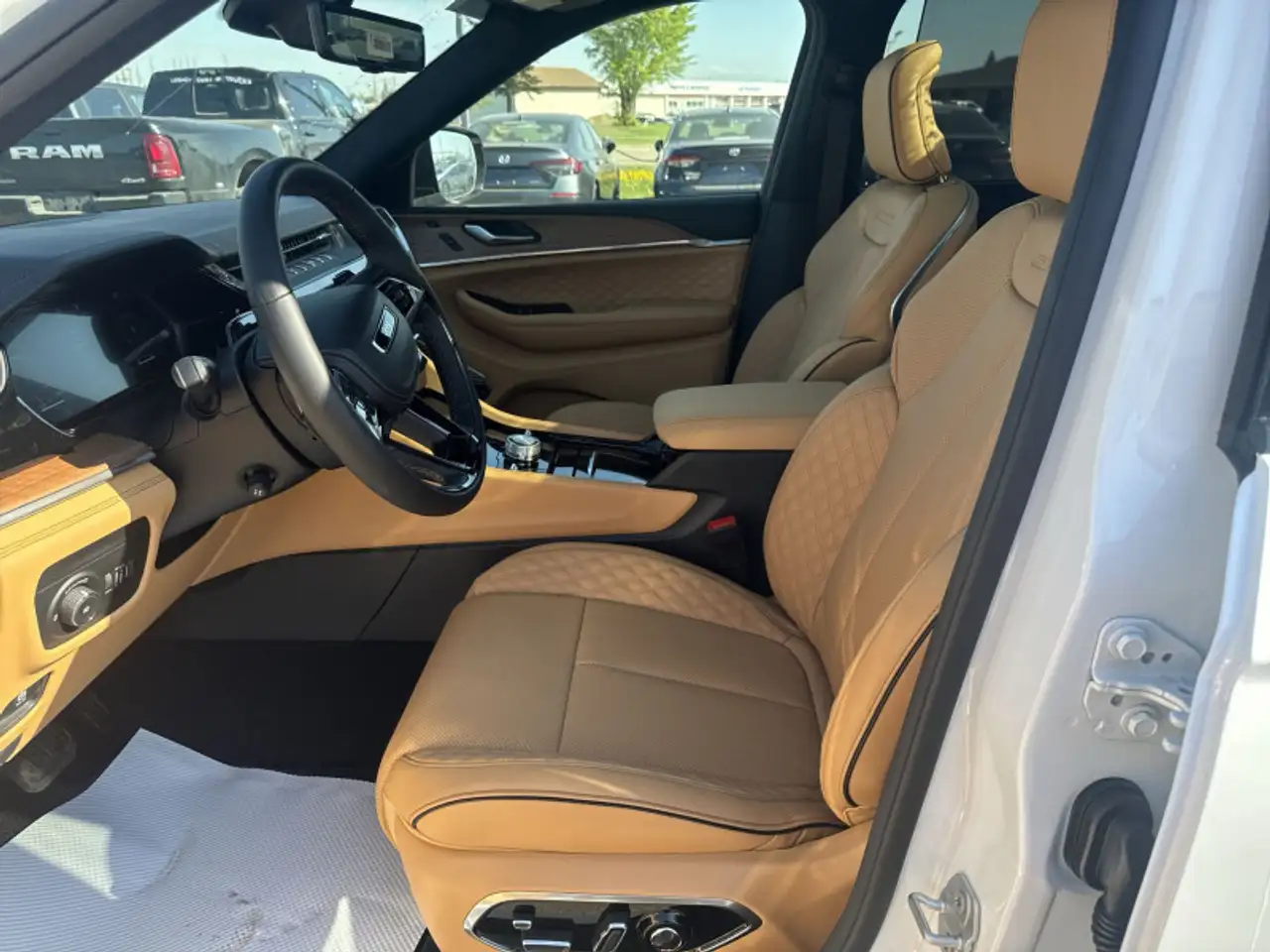 Jeep Grand Cherokee fotografie Jeep Grand Cherokee