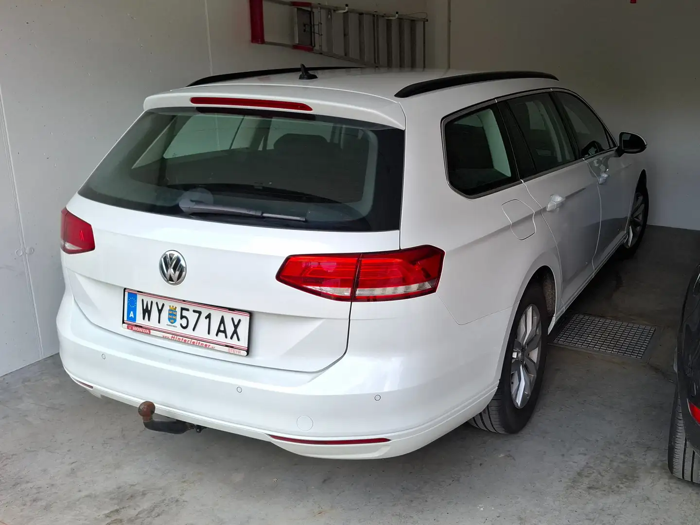 Volkswagen Passat Variant Passat Variant 1,6 TDI Weiß - 2