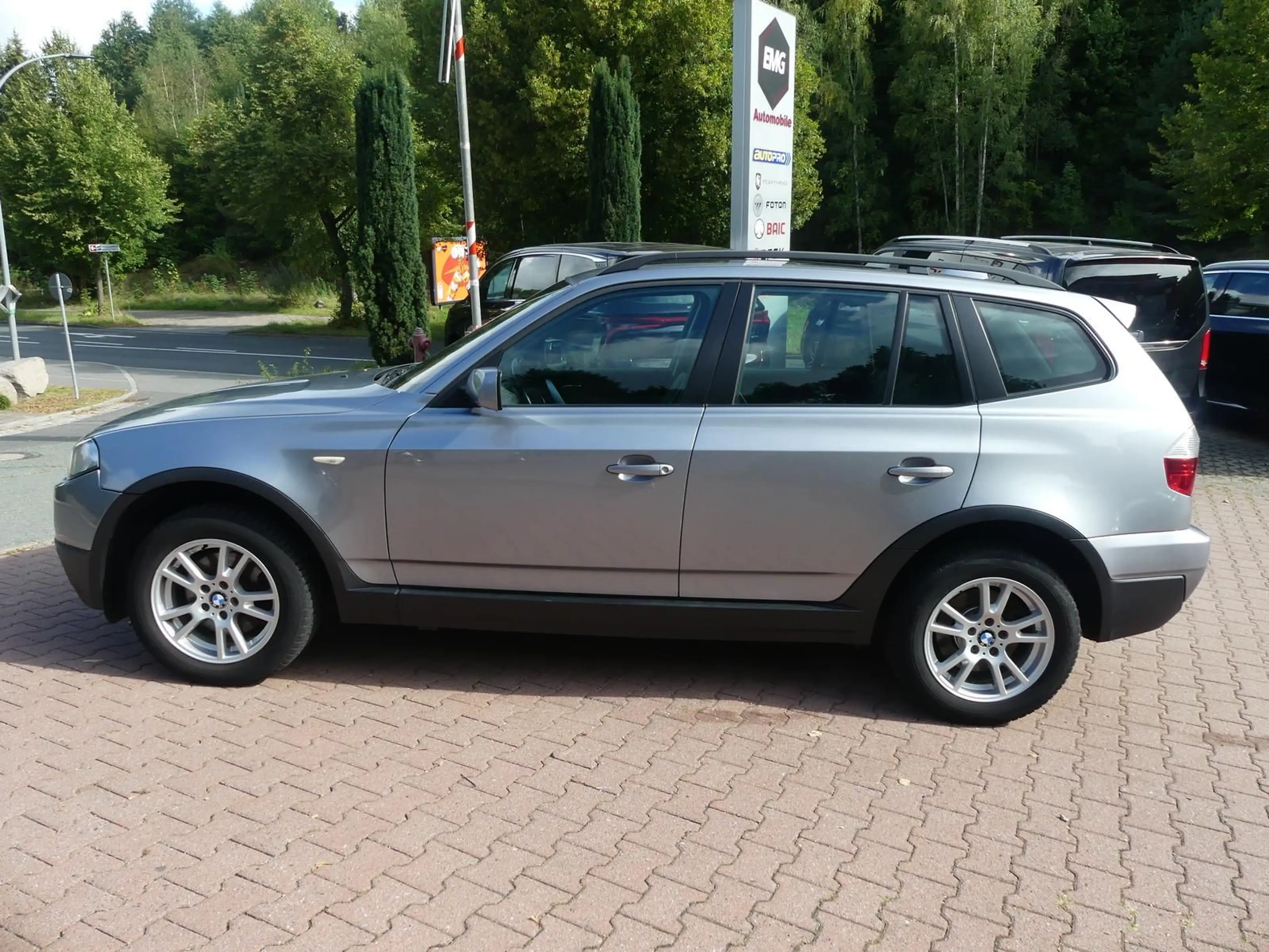 BMW X3 *2.0i*Allrad*Leder*Klima*SHZ*Xenon*PDC*Pano — photo 8