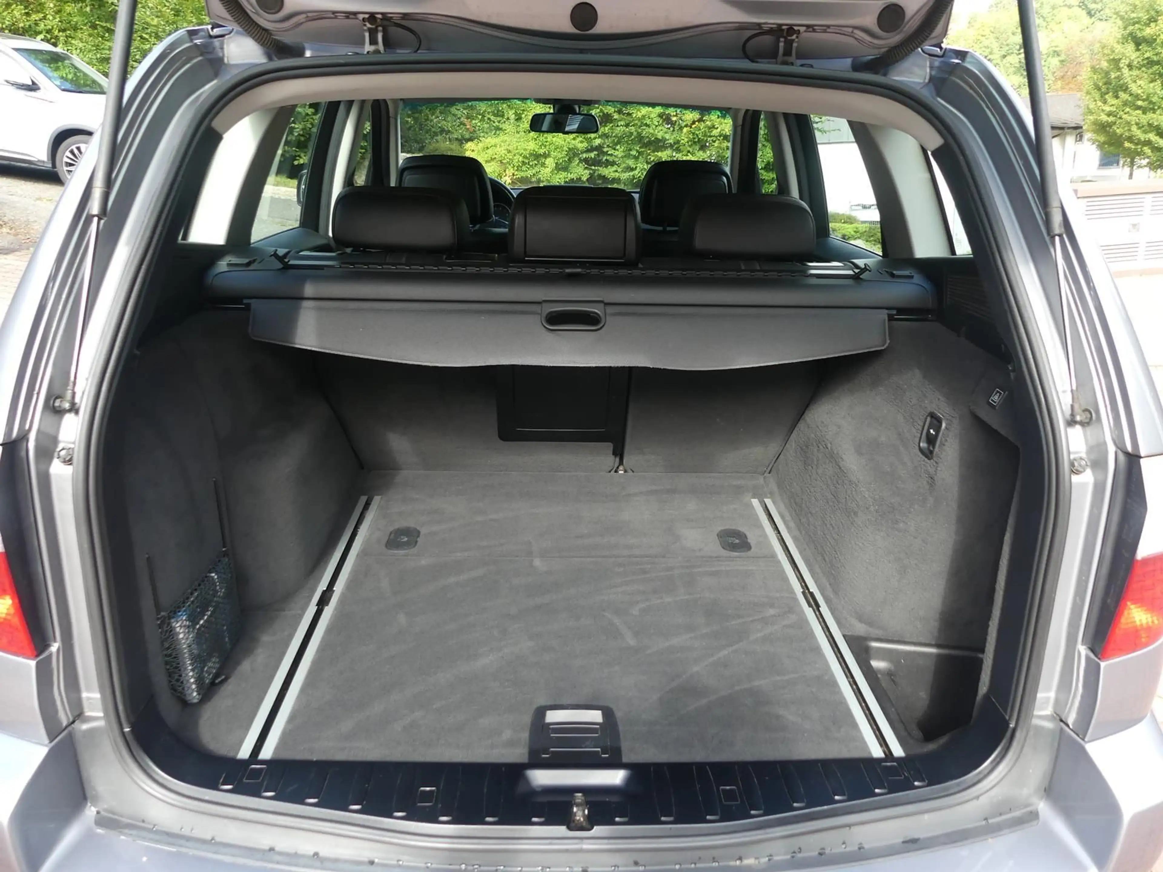 BMW X3 *2.0i*Allrad*Leder*Klima*SHZ*Xenon*PDC*Pano — photo 9