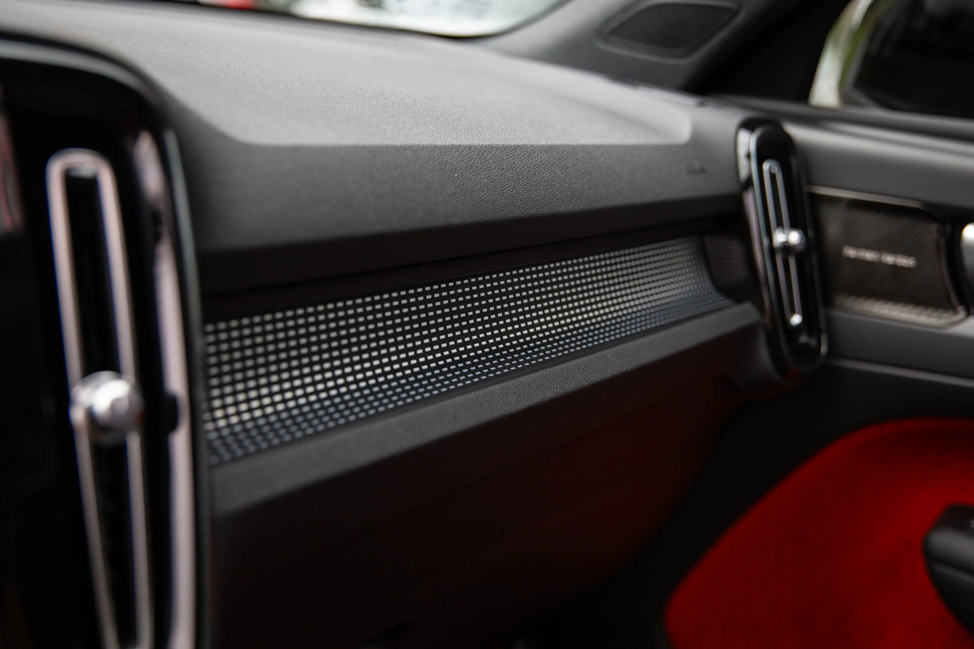 Volvo XC40 1.5 T3 R-Design , Carplay, Adap. cruise, Panoramad — photo 28