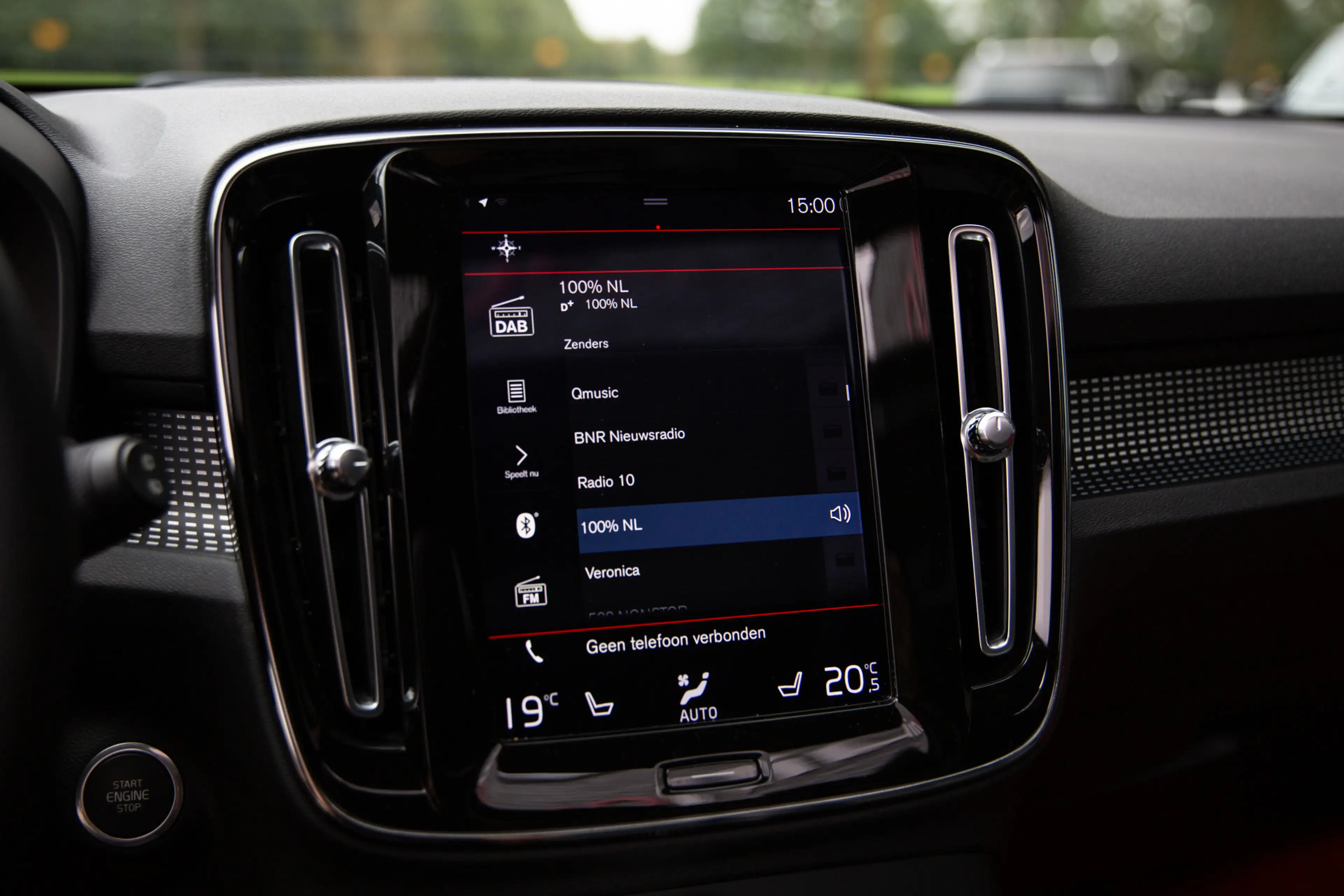 Volvo XC40 1.5 T3 R-Design , Carplay, Adap. cruise, Panoramad — photo 19