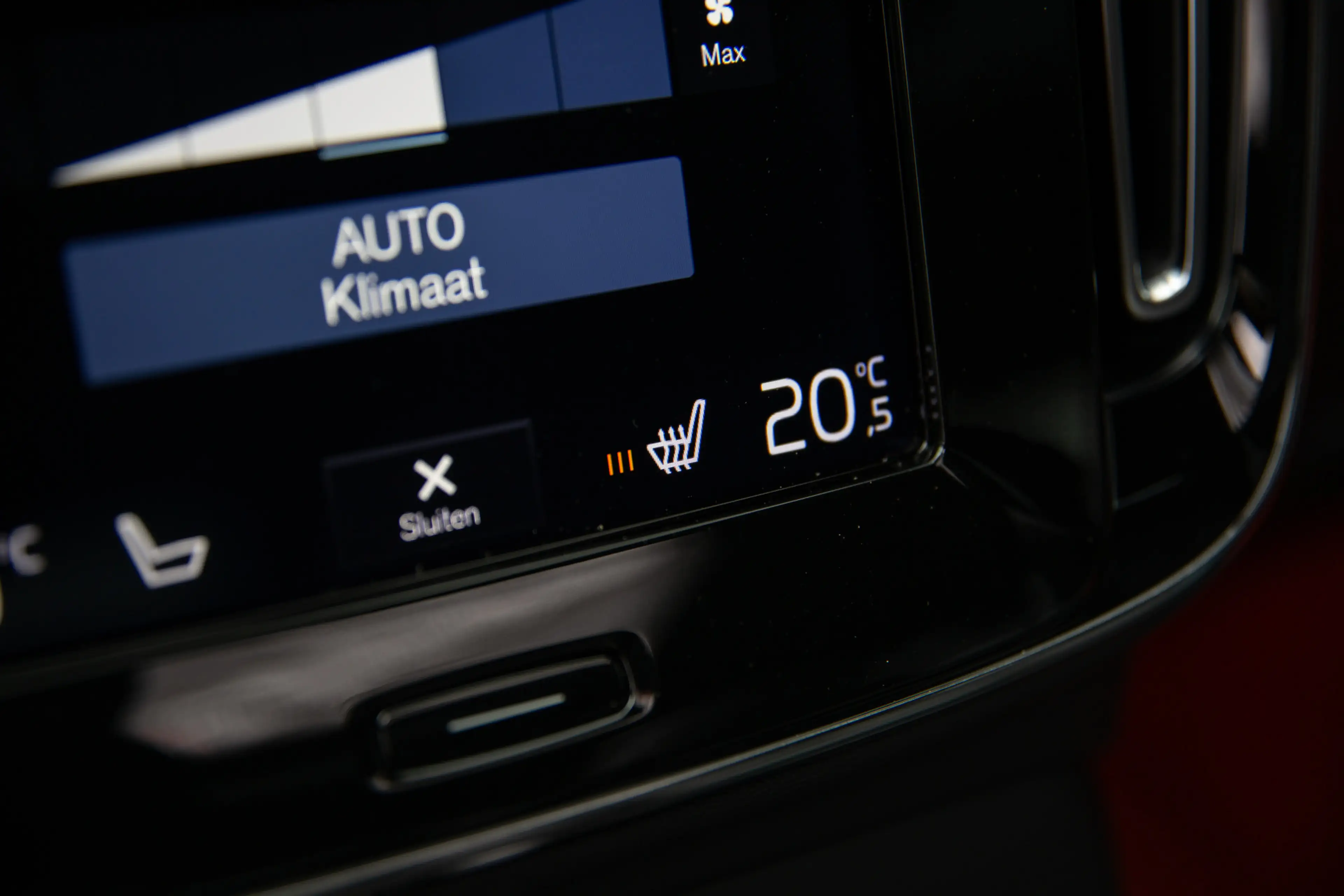 Volvo XC40 1.5 T3 R-Design , Carplay, Adap. cruise, Panoramad — photo 23