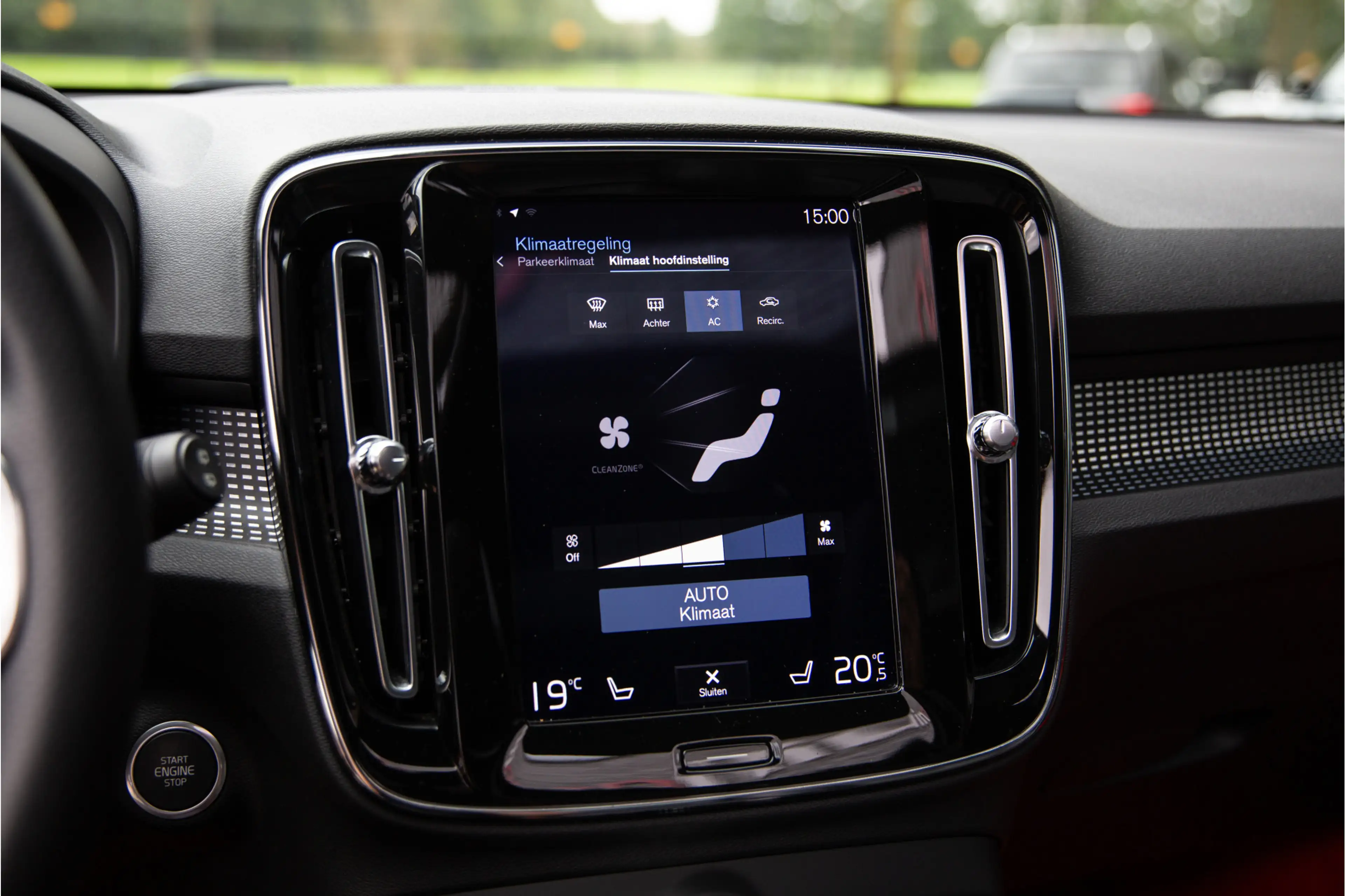Volvo XC40 1.5 T3 R-Design , Carplay, Adap. cruise, Panoramad — photo 22
