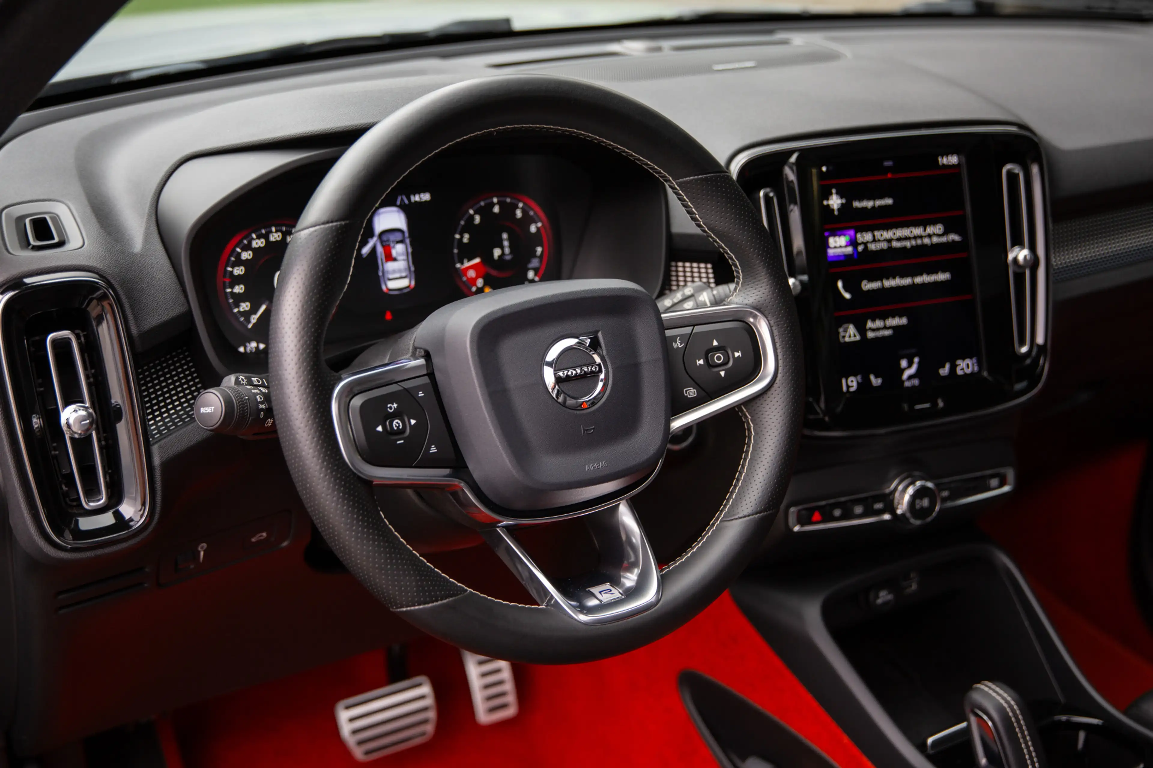 Volvo XC40 1.5 T3 R-Design , Carplay, Adap. cruise, Panoramad — photo 12