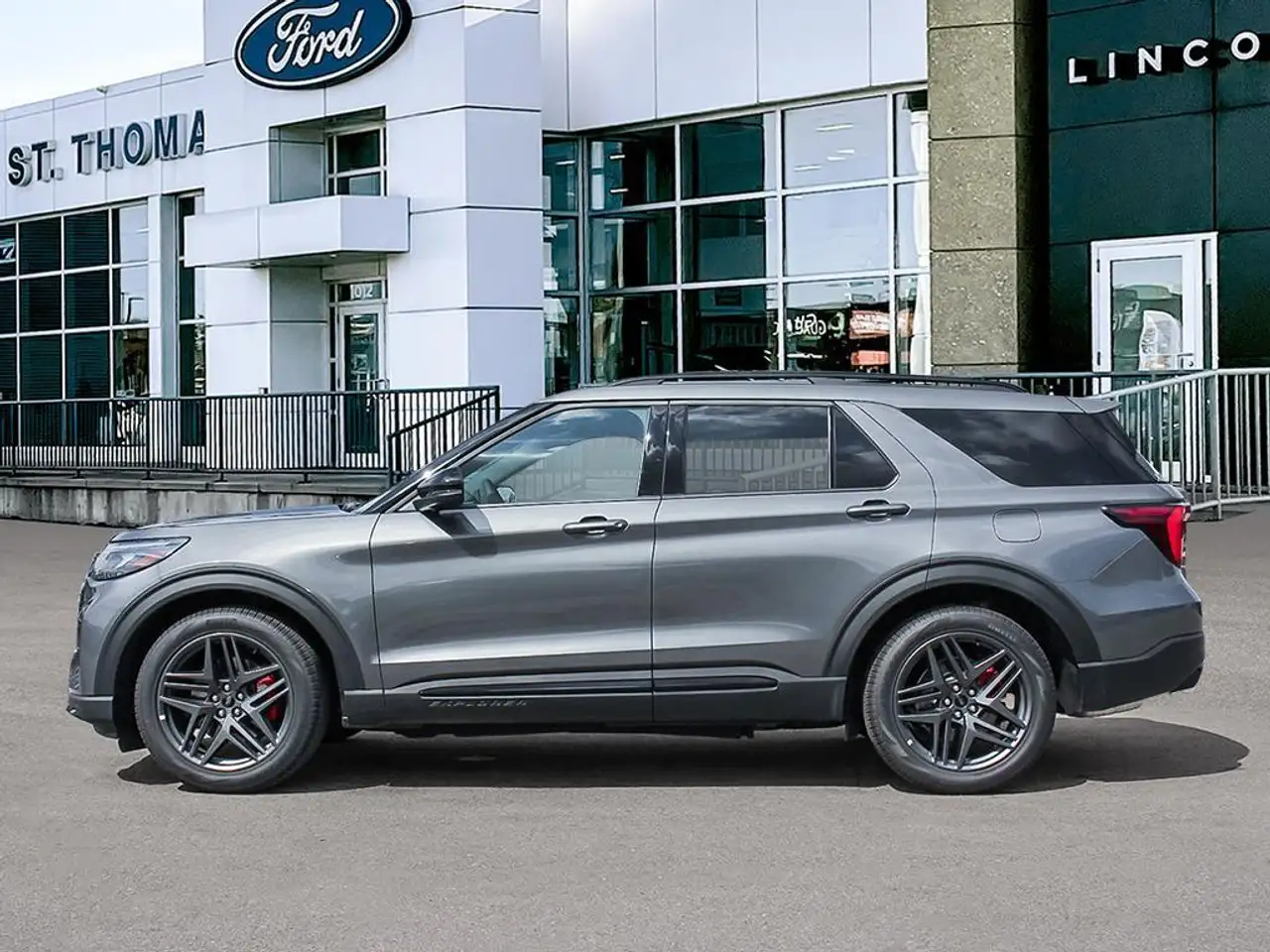 Ford Explorer снимка Ford Explorer