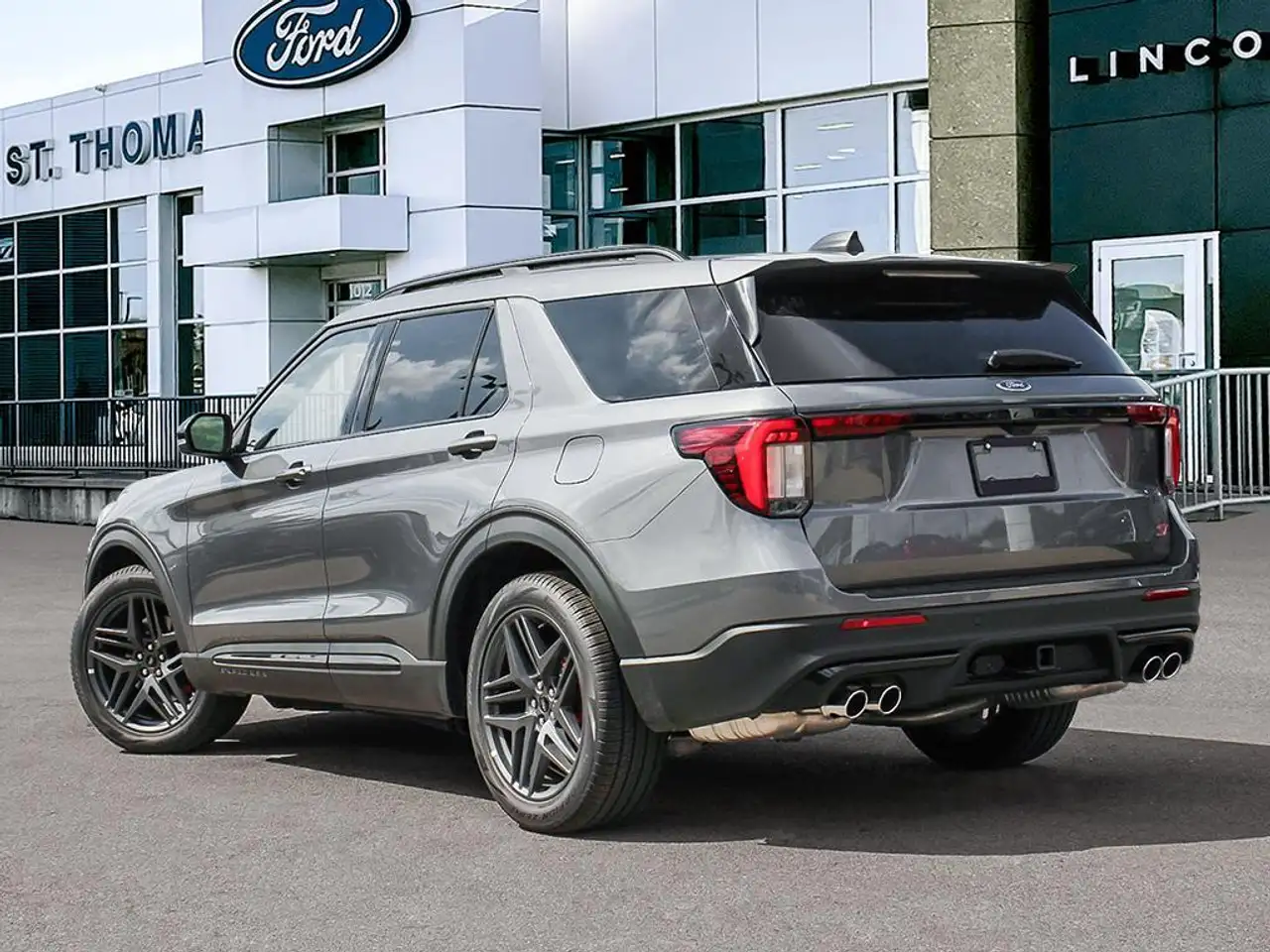 Ford Explorer снимка Ford Explorer
