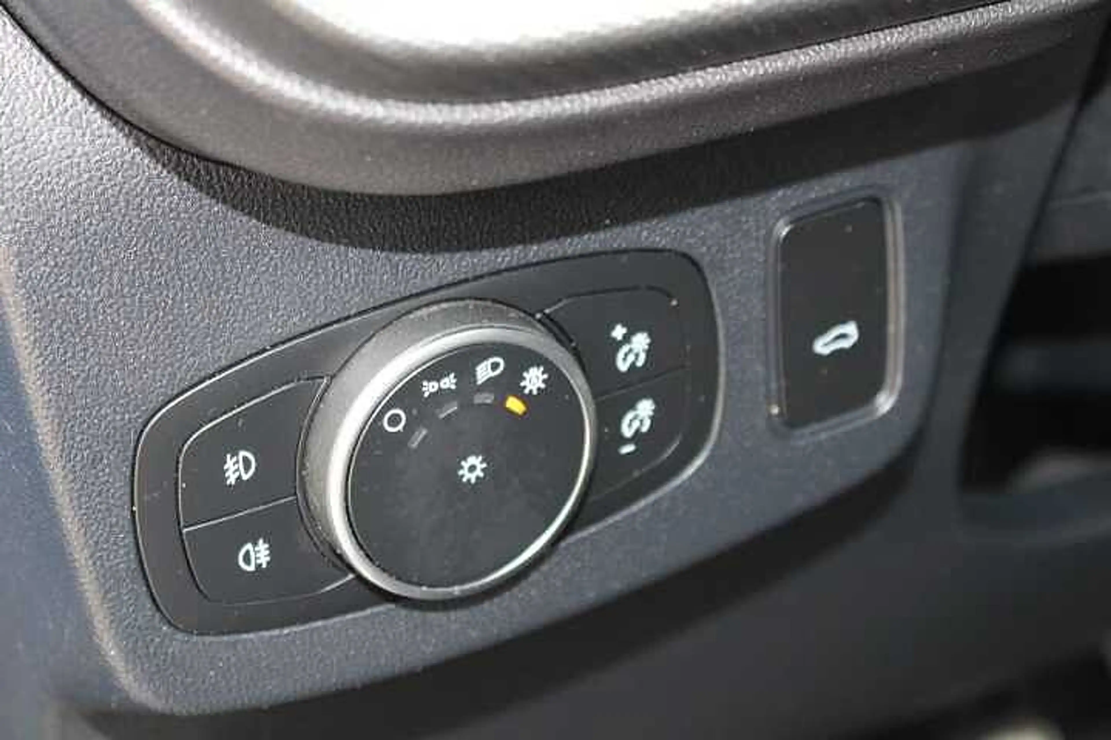 Ford Puma ST-LINE X PANO-DACH NAVI — photo 23