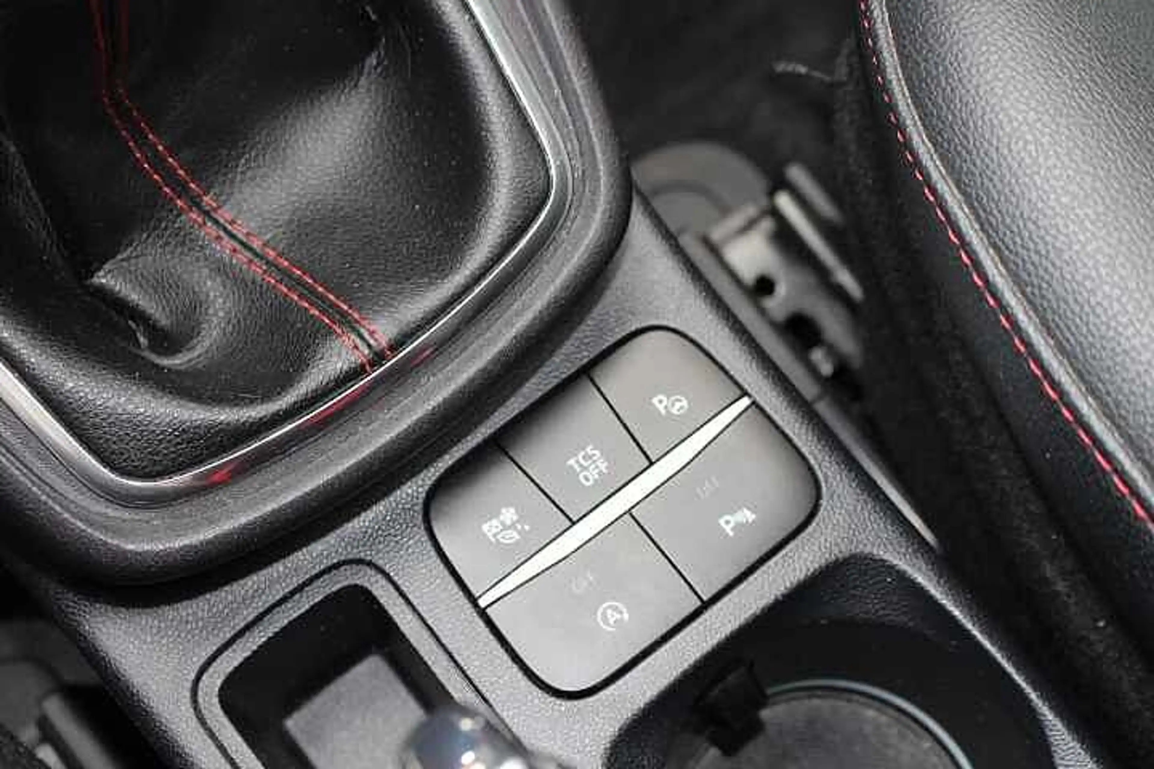 Ford Puma ST-LINE X PANO-DACH NAVI — photo 10