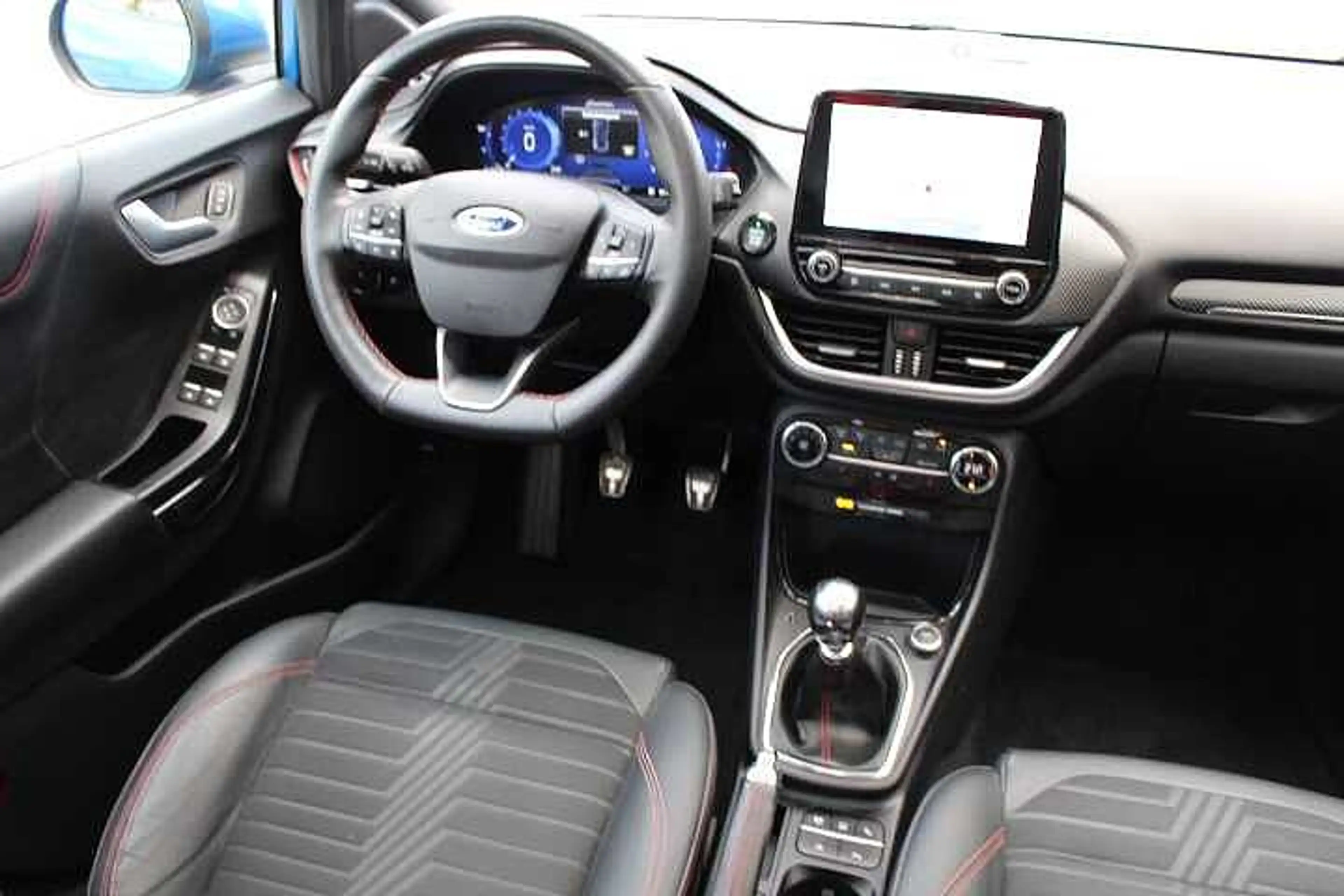 Ford Puma ST-LINE X PANO-DACH NAVI — photo 11