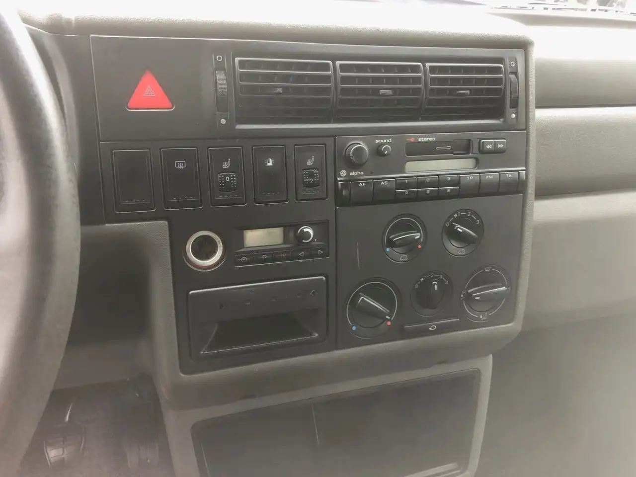 Volkswagen T4 lang / Tüv neu / Standheizung / AHK, foto 7