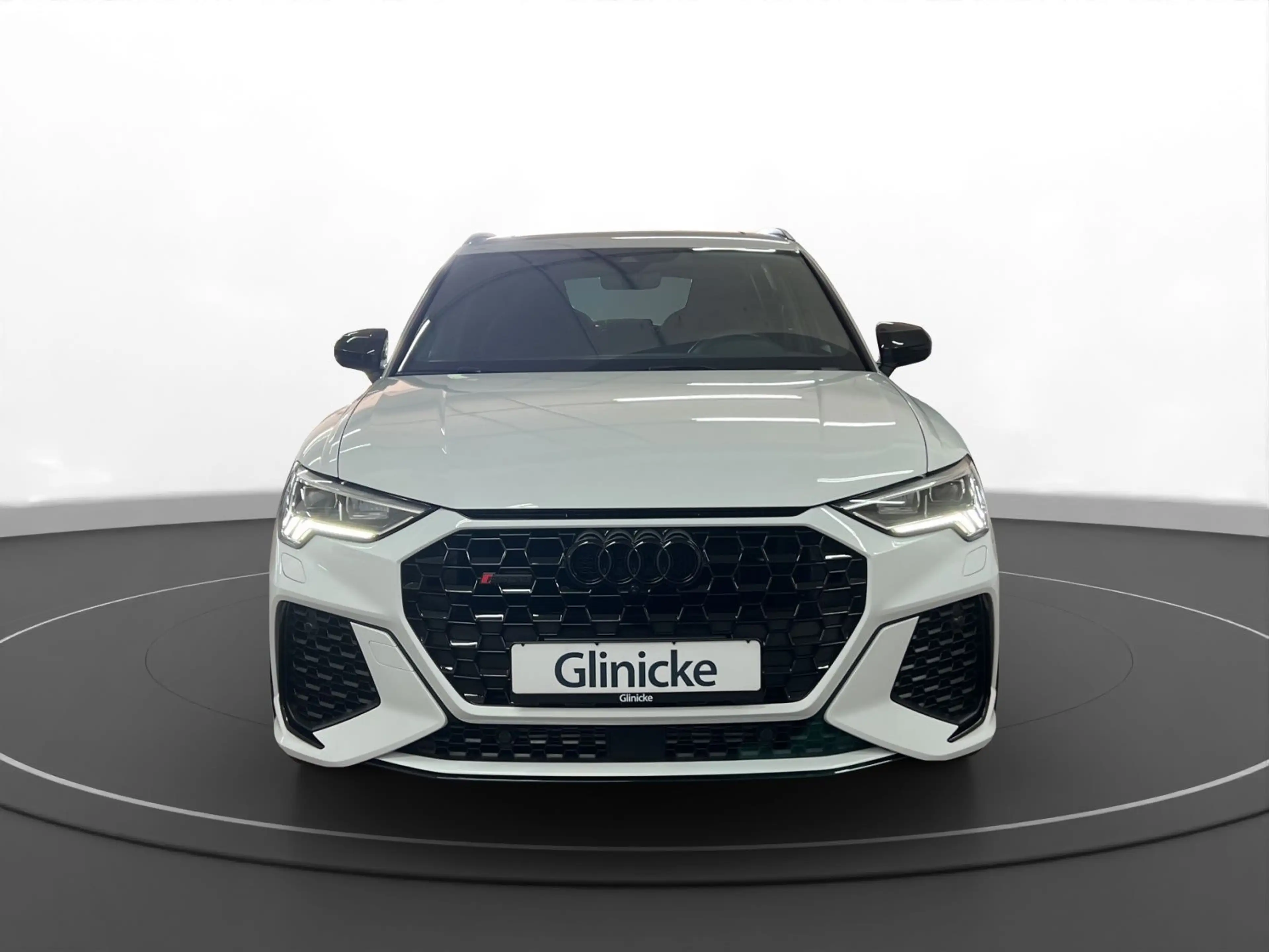 Audi RS Q3 2.5 TFSI qu. AHK LM 22" LED Nappa 360 — photo 2