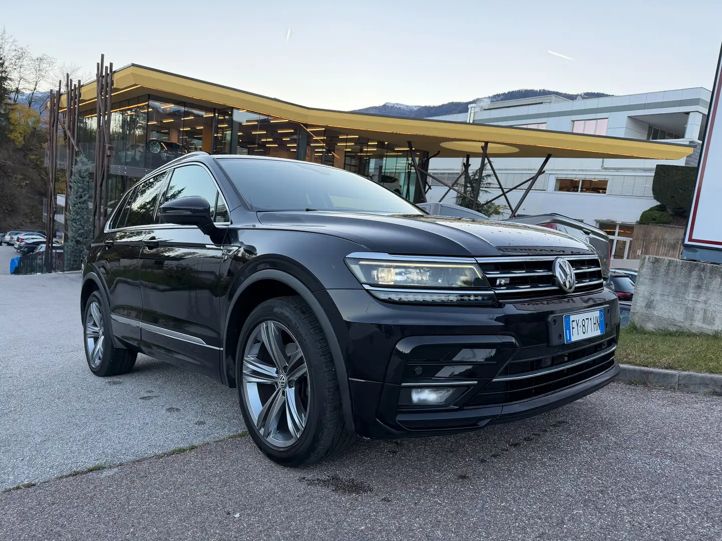 Volkswagen Tiguan Tiguan 2.0 tdi Advanced R-Line 4motion 150cv dsg Noir - 2