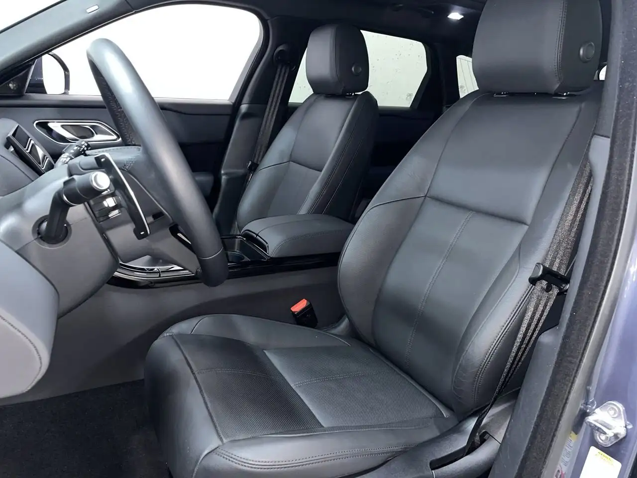 Land Rover Range Rover Velar снимка Land Rover Range Rover Velar