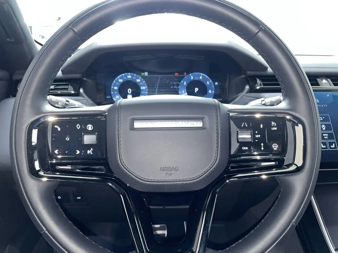 Land Rover Range Rover Velar снимка Land Rover Range Rover Velar