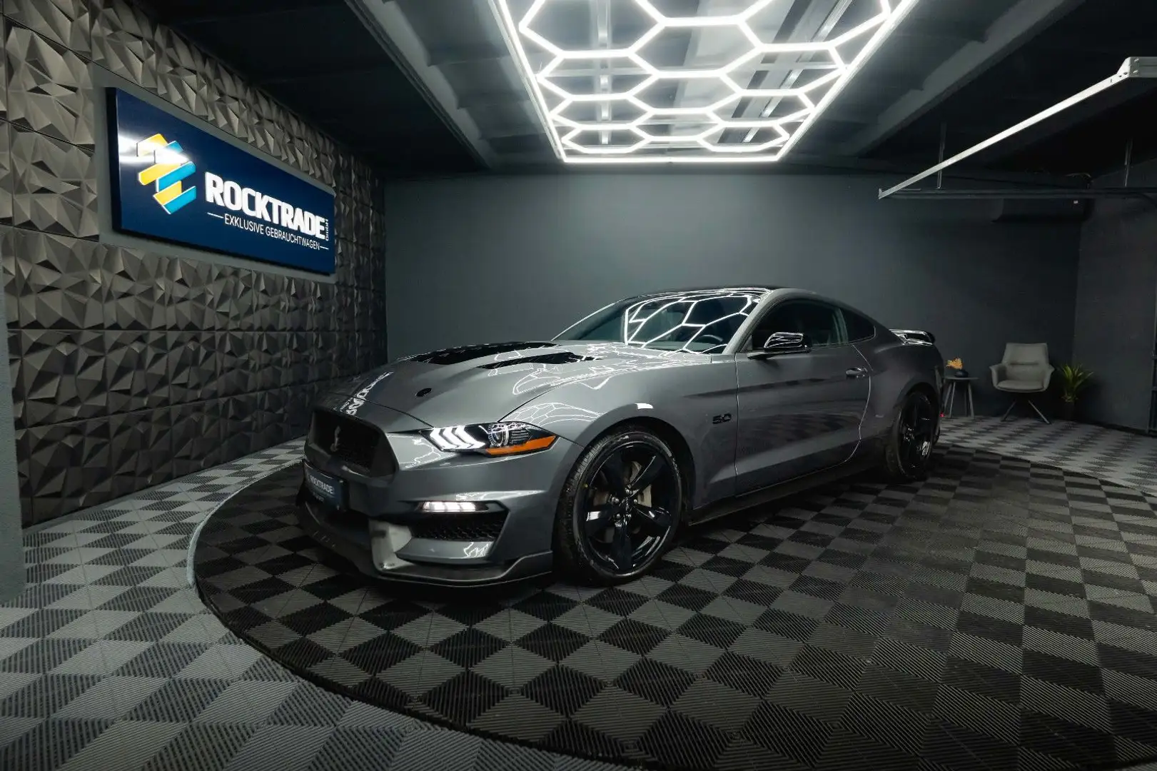 Ford Mustang Shelby GT 500 5.0 V8 Performance *LED* Grau - 2