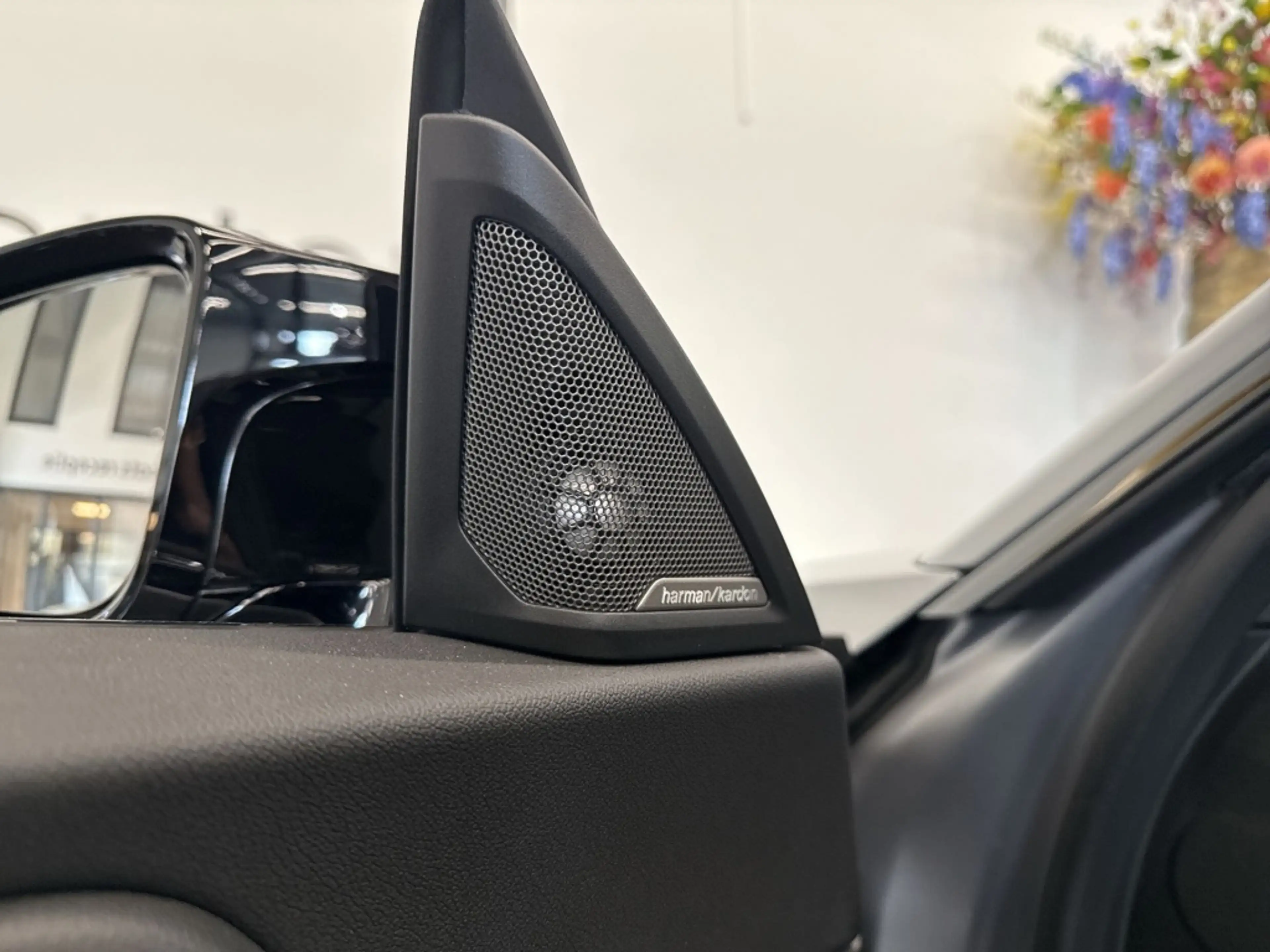 BMW 230 2-serie Coupé 230i | M-SPORT | PANO | 20 INCH | HA — photo 7