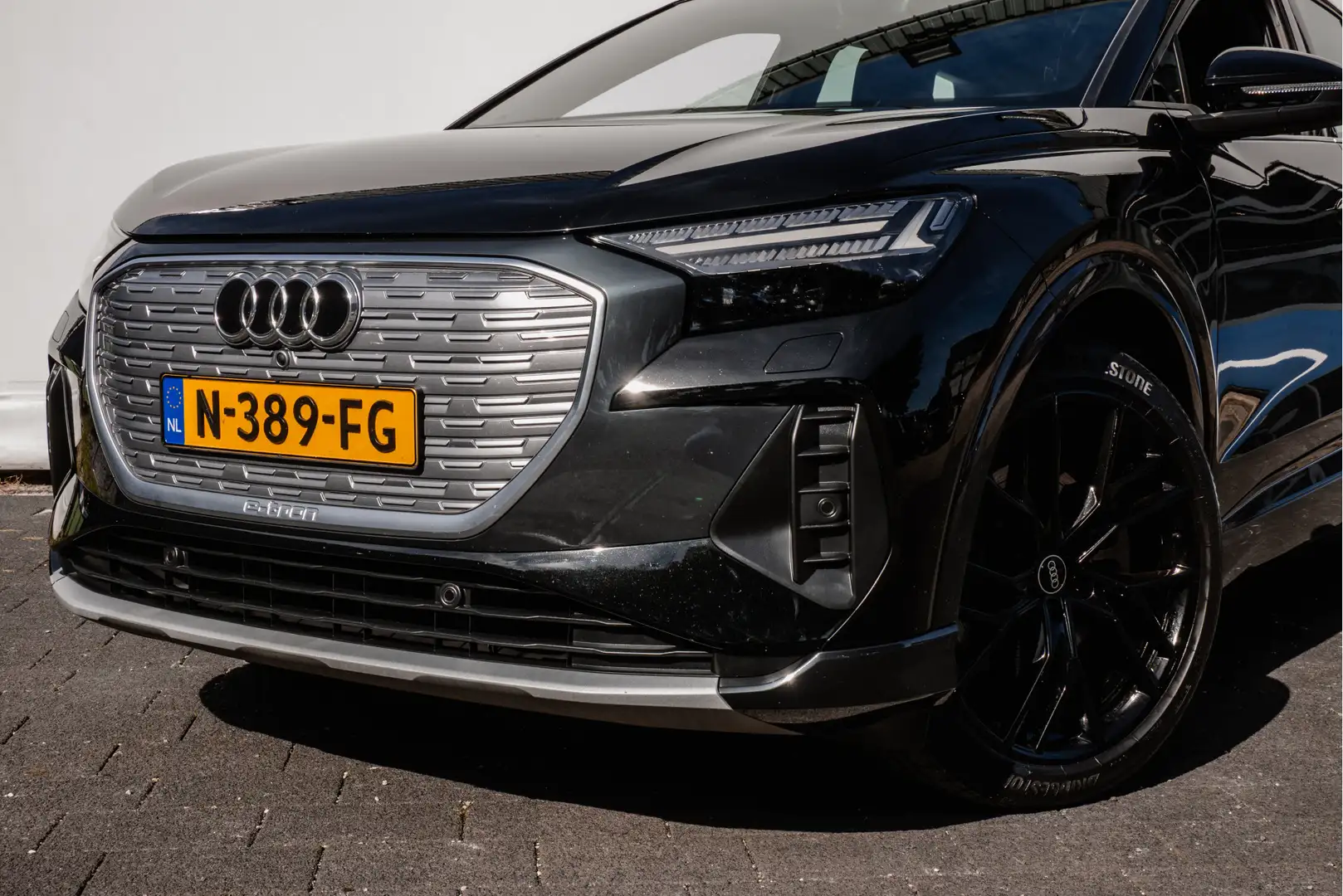 Audi Q4 e-tron 40 Launch edition Advanced 77 kWh Trekhaak/ Sonos Zwart - 2