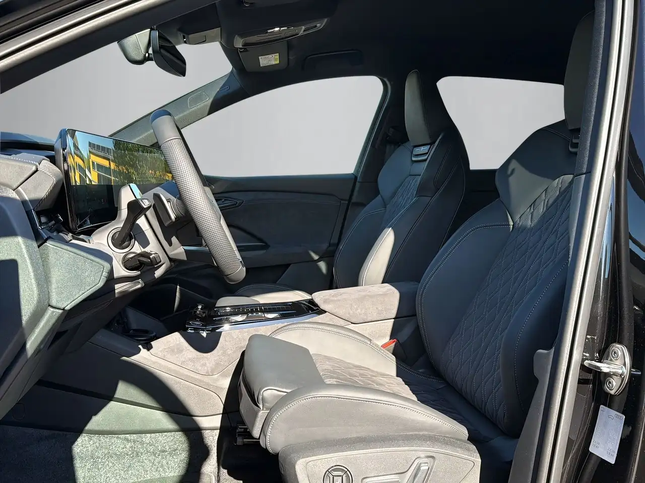 Audi Q6 e-tron performance TECH PLUS+AHK+PANO+BT+ 6