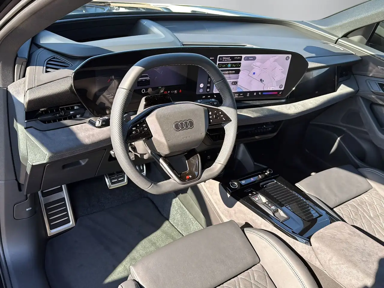 Audi Q6 e-tron performance TECH PLUS+AHK+PANO+BT+ 7
