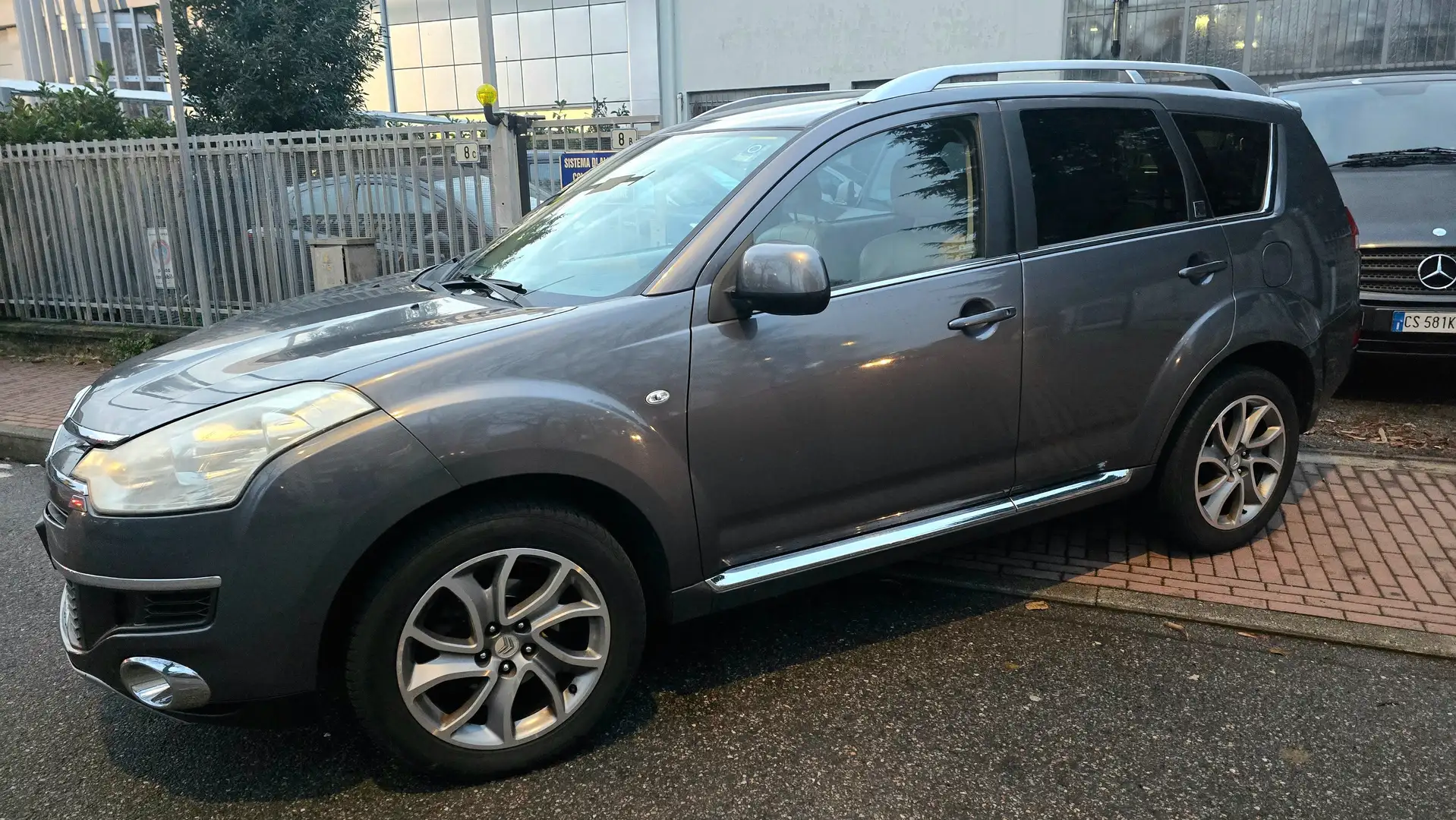 Citroen C-Crosser 2.2 HDi Crociera Nera FAP 156 CV Szürke - 2