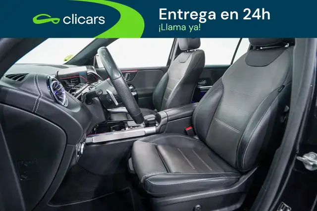 Mercedes-Benz GLB view 14