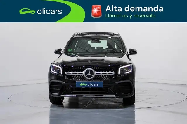 Mercedes-Benz GLB view 2