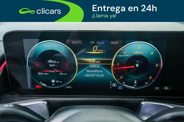 Mercedes-Benz GLB view 15