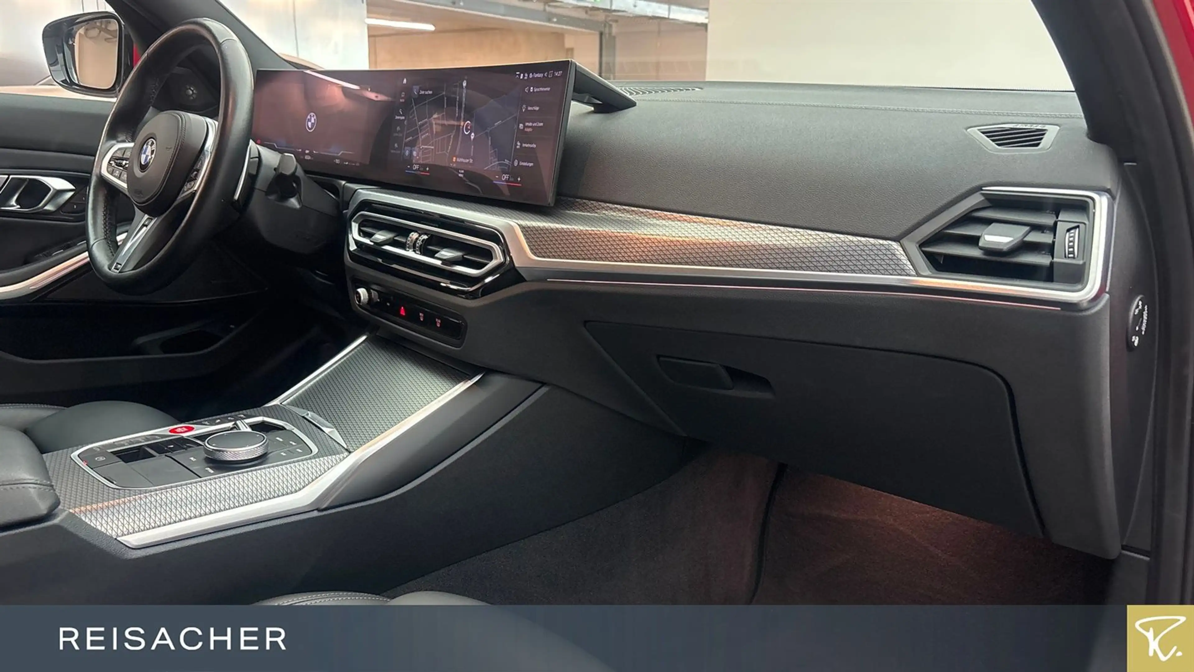 BMW 330 i A Lim,M-Sport Pro,DrA Prof,ParkAs+,H&K,LED — photo 13