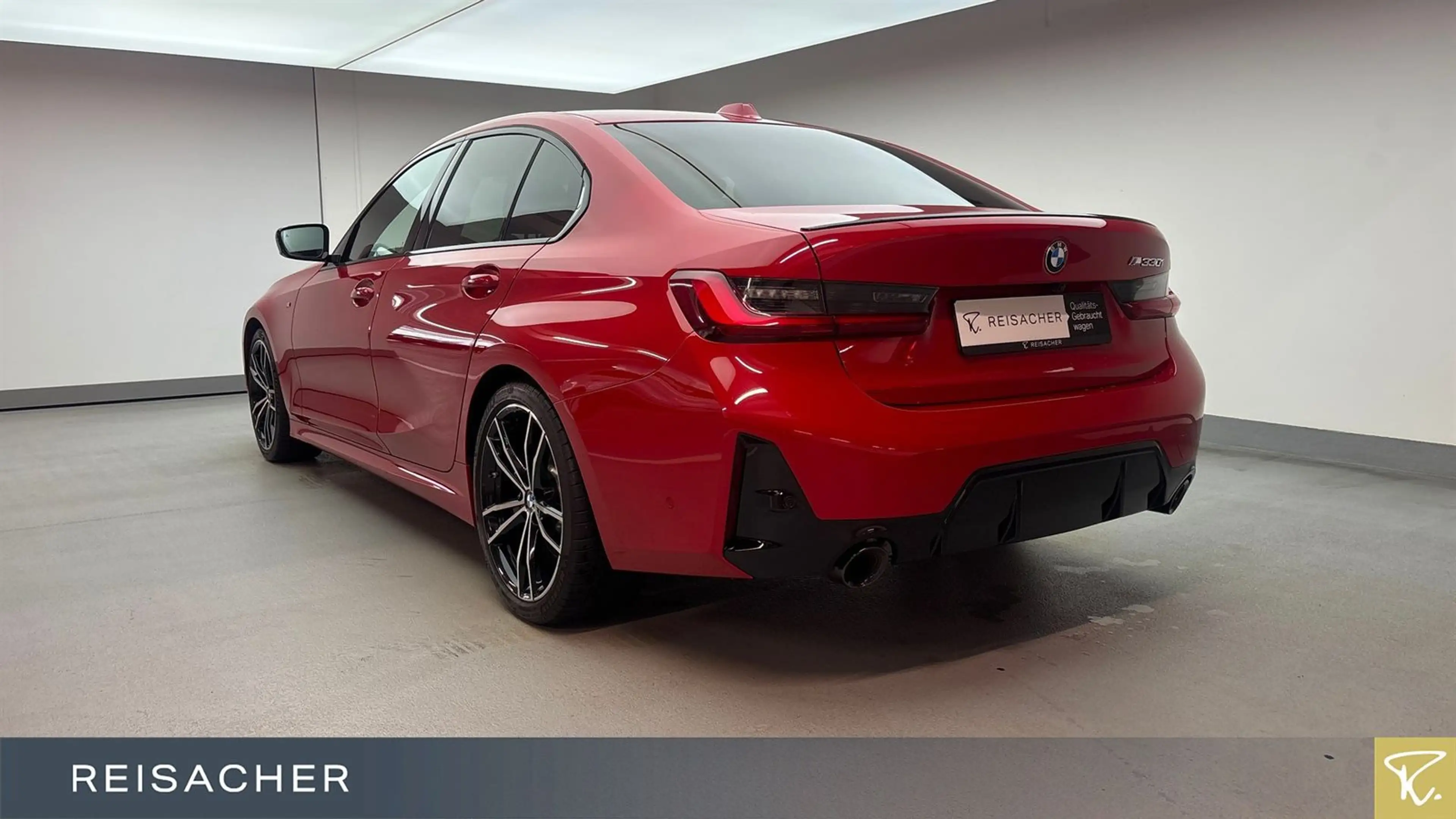 BMW 330 i A Lim,M-Sport Pro,DrA Prof,ParkAs+,H&K,LED — photo 2