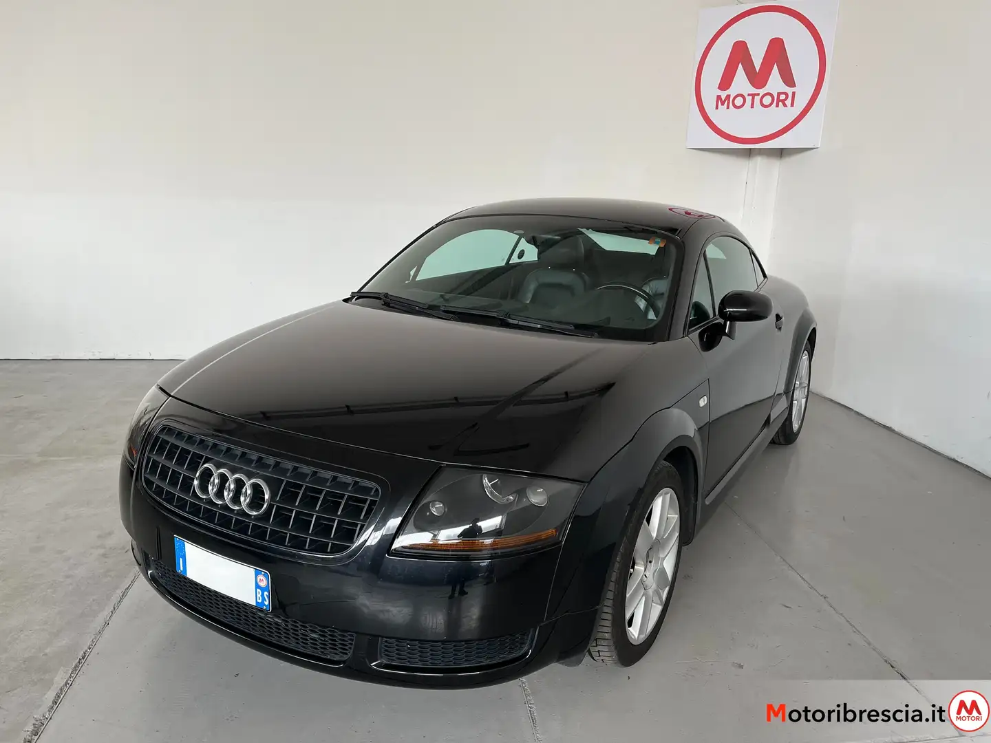 Audi TT 1.8t Schwarz - 1