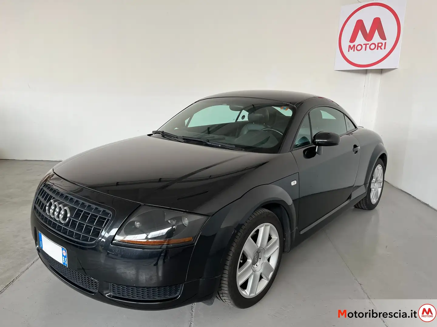 Audi TT 1.8t Zwart - 2