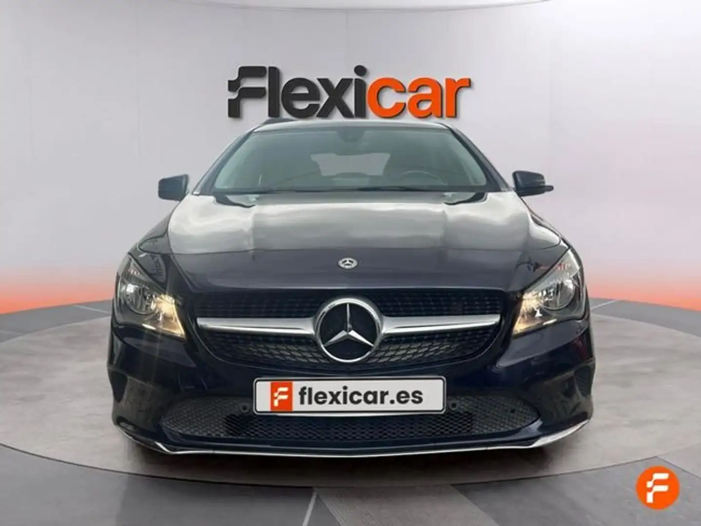 Mercedes-Benz CLA 200 200d Azul - 2