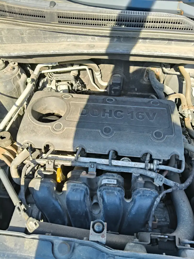 Hyundai iX35 iX35 2.0i i-Catcher Zwart - 2