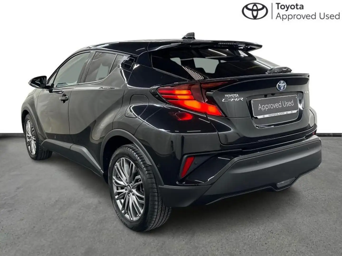 Toyota C-HR 1.8 C-HIC Mono-Tone + NAVI Černá - 2