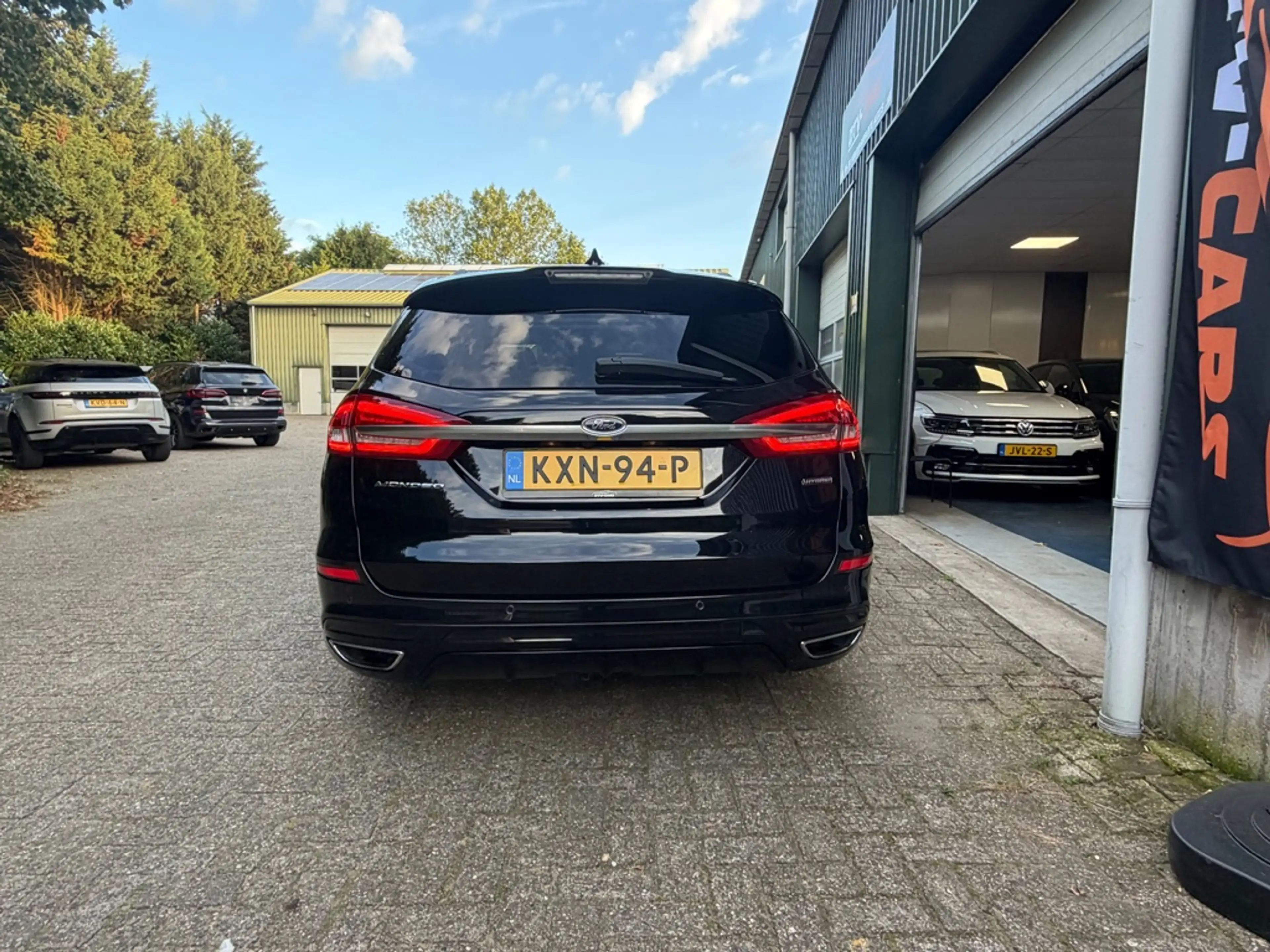Ford Mondeo Wagon 2.0 IVCT HEV Titanium ST line Pano Full opti — photo 3