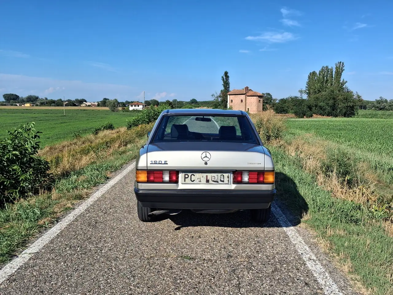 Mercedes-Benz 190 2.0 E 122cv, foto 5