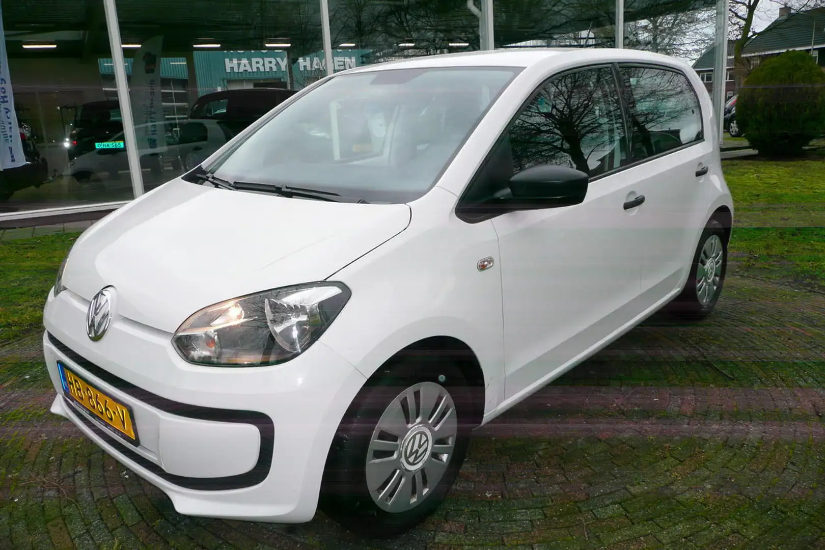 Volkswagen up! 1.0 MOVE UP BLUE MOTION AIRCO 5DRS Wit - 1