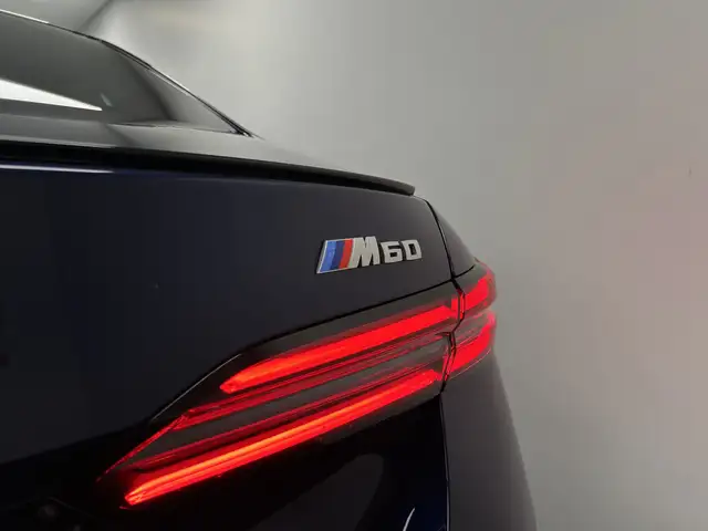 BMW I5 view 12