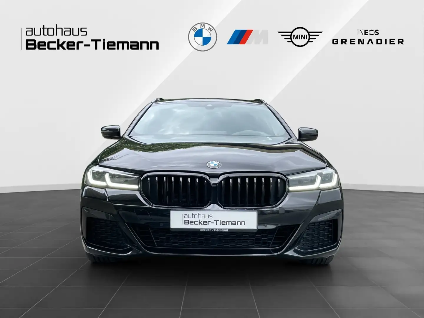 BMW 520 d Touring | M Sport | Pano.Dach | Head-Up | AHK | Negro - 2