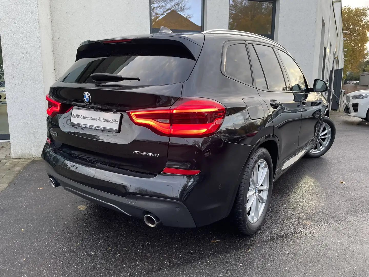 BMW X3 xDrive30i M Sport || 360° AHK eSitze Head-Up Noir - 2