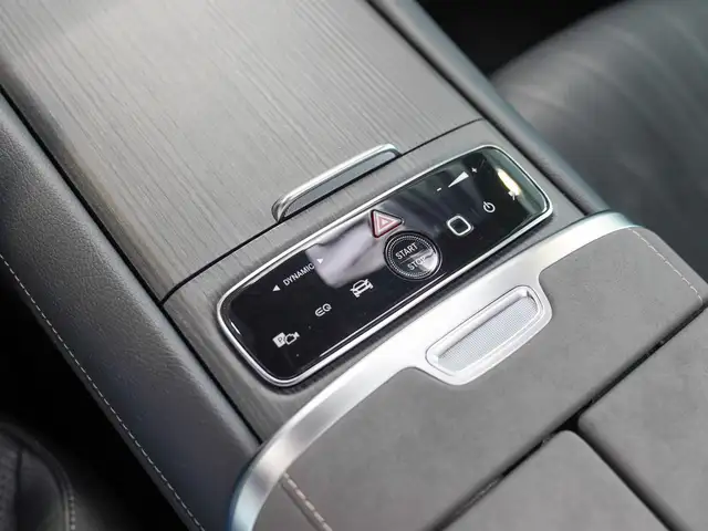 Mercedes-Benz Eqs view 27