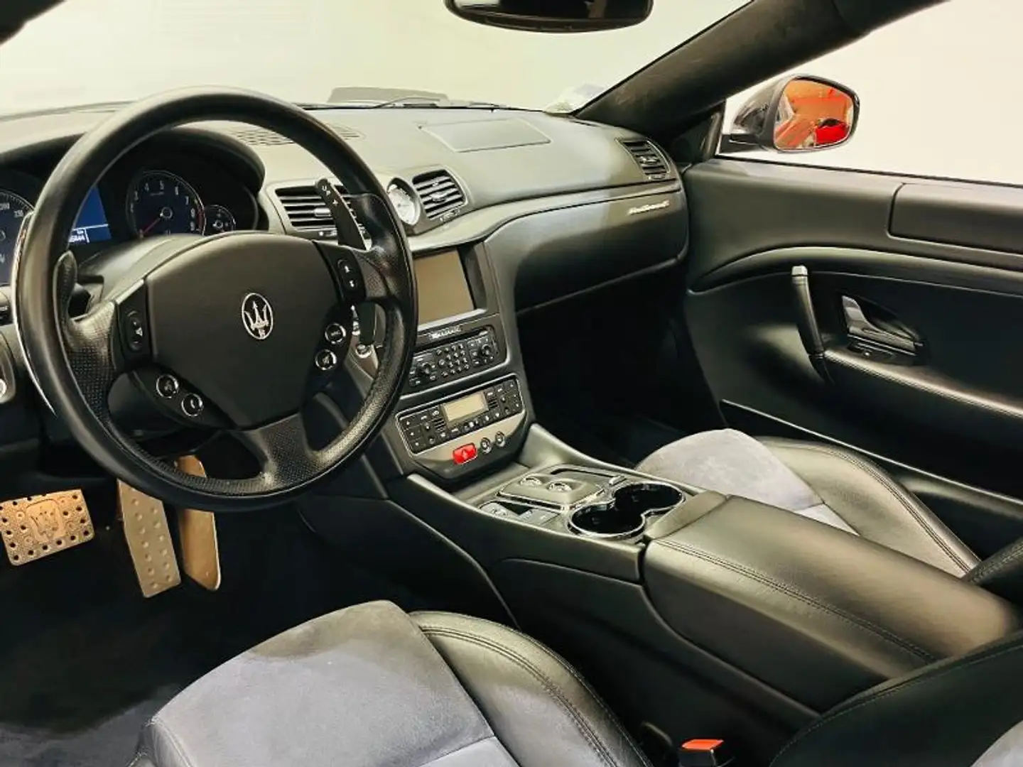 Maserati GranTurismo 4.7 S BVR Nero - 2