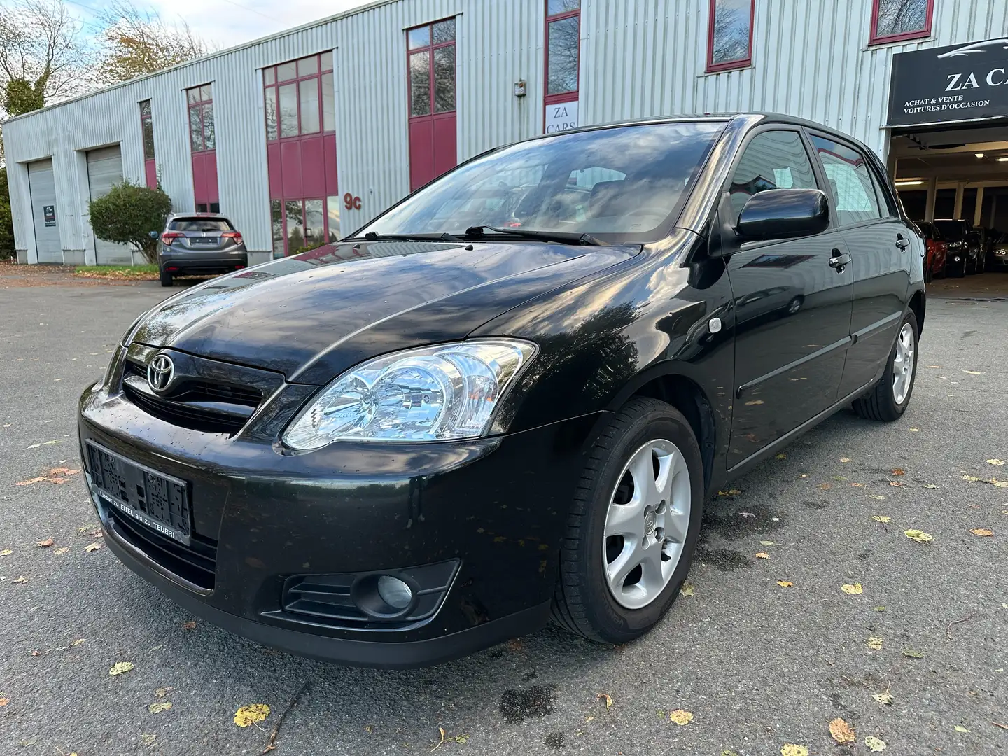 Toyota Corolla 1.6i VVT-i 16v Linea Sol Noir - 1