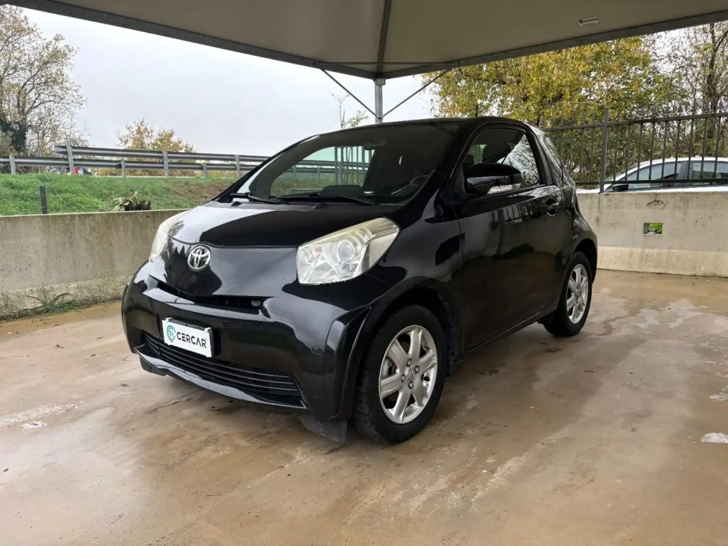 Toyota iQ 1.0 VVT-I OK NEOPATENTATI AUTOMATICA 4 POSTI Noir - 1