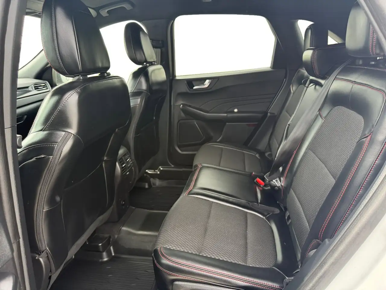 Ford Escape photo Ford Escape