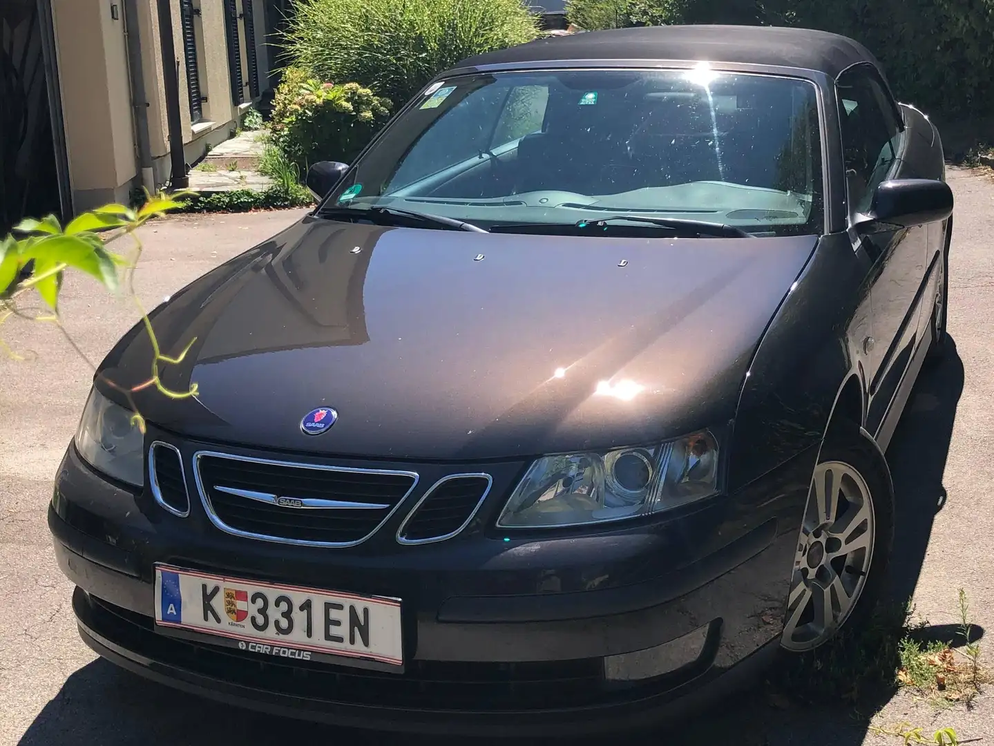 Saab 9-3 Garagengeplegtes Cabrio mit seltener eleganter Farbkombination Braun - 2
