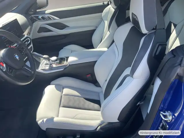 BMW M4 view 12