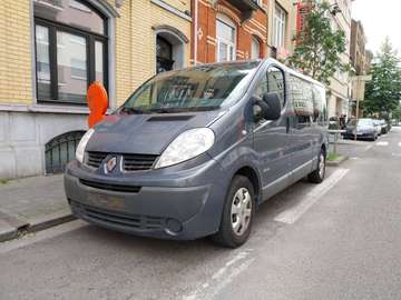 Trafic Passenger 2.0 dCi L1H1 * CAPT ARR * BLTHT * ATTACHE REMORQUE * 238 X 60 MOIS *